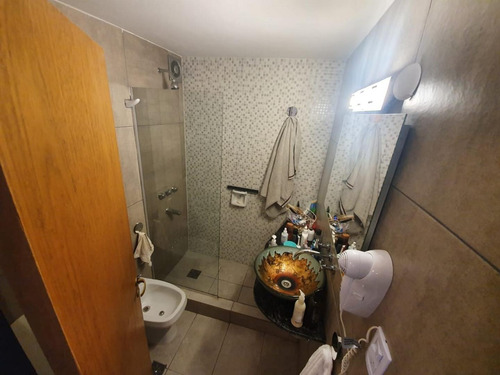 3 Dormi 2 Baños Av. Pellegrini 1200