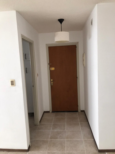 Imagen 6 de 19 de 1093-venta Apto C/renta Tiene Saldo Al Bhu Aguada