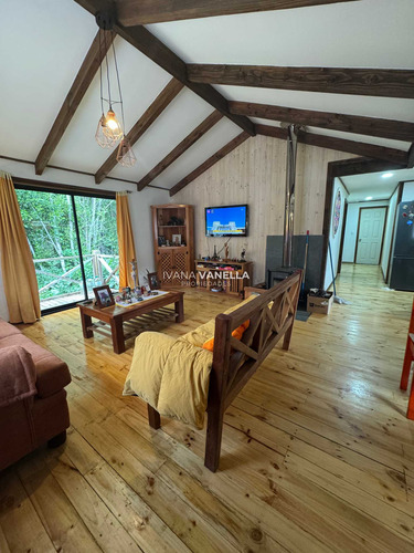 Casa + Parcela En Condominio Privado (70479)