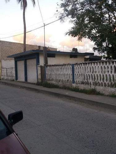 Imagen 1 de 3 de 1 Terrenos En Venta A Una Cuadra Del Mercado Del 47