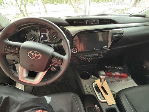 Toyota Hilux Pick-Up 2.8 Cd Srx 204Cv 4X2 At