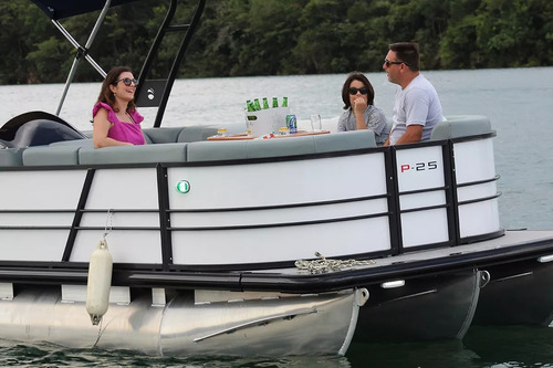Lancha Ventura Pontoon 250 Zero V-cat Vcat Fluvimar Solara