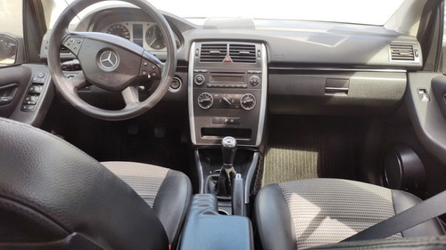 Imagen 19 de 20 de Mercedes-benz Clase B 2008 2.0 B200t Luxury Manual