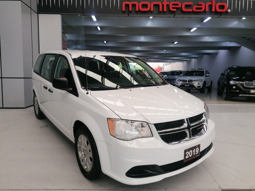 Imagen 1 de 11 de Dodge Grand Caravan 2019 Blanca