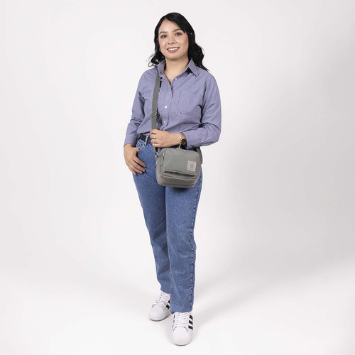 Bolso Crossbody Impermeable Chenson 1818 Espaciosa