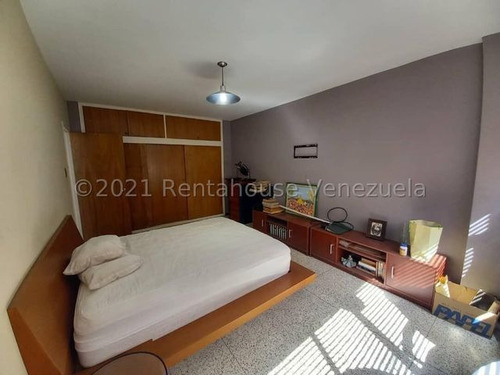 Imagen 16 de 21 de Apartamento En Venta Los Palos Grandes Caracas. Código 21-25423 Mvg