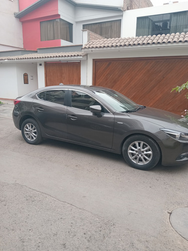 Mazda 3 Sedan Modelo 2018 Automático Secuencial, A