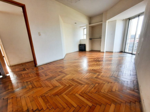 Imagen 4 de 10 de Departamento En Venta En Lanus Este