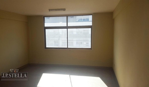 Imagen 5 de 9 de Oficina 27 M² Cubiertos - 1º Piso Por Escalera - S.justo (ctro)