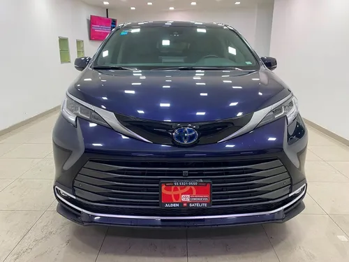 Toyota Sienna 3.5 Limited At