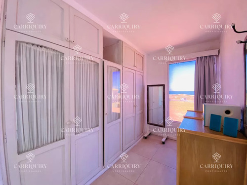 Casa A Metros Del Mar 3 Dormitorios 2 Baños Más Dependencia Con Baño