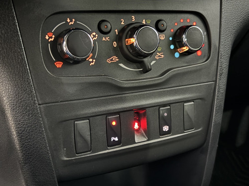 Renault Logan 1.6 16V SCE FLEX ZEN MANUAL
