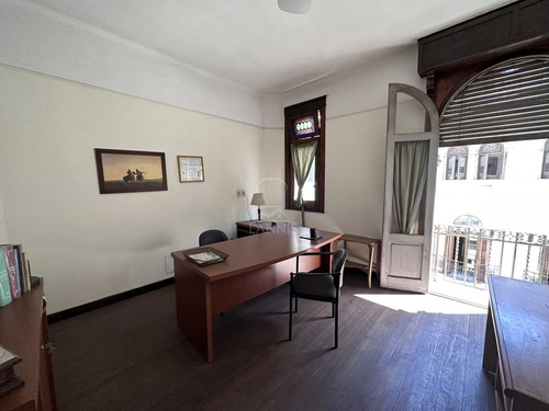 Imagen 3 de 23 de Ciudad Vieja Ref P0207 Venta Edificio (25 De Mayo Y Misiones)