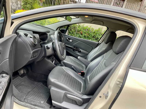 Imagem 11 de 15 de Renault Captur Intense 2.0 16v 5p Aut 2018