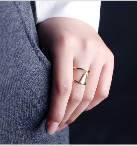 Imagen 6 de 10 de Anillo Acero Dorado Nuevo Diseño - 100