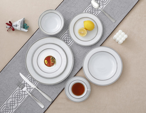 Lorren Home Trends Sirena Juego De Cena Color Plateado