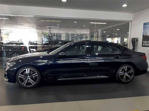 Bmw 750li 4.4 M Sport V8 32v Gasolina - Blindado