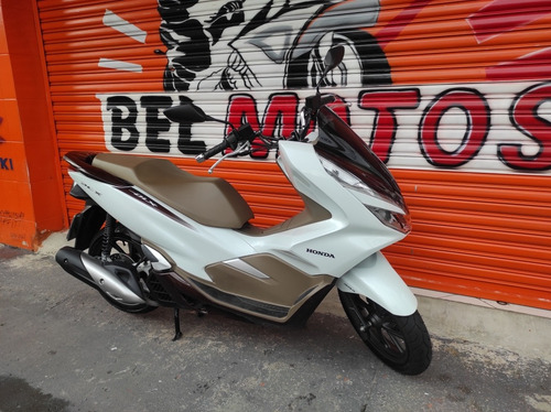 Imagem 3 de 7 de Honda Pcx 150 Dlx 2021 Bel Motos