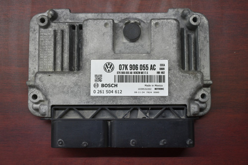 Computadora De Motor Bora 2.5l 07k906055ac (Usado)