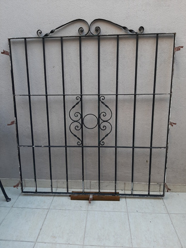 Reja De Hierro Para Ventana 1,25 Mts X 1,20 Ancho