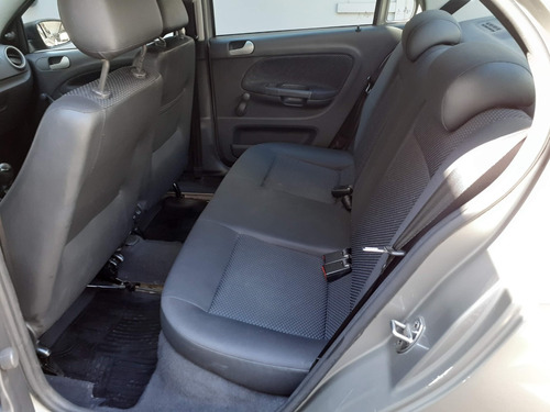 Volkswagen Voyage Trendline 2015