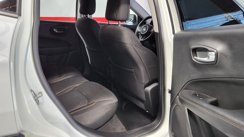 Jeep Compass 2.0 Longitude Flex Aut. 5p