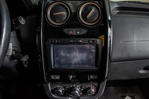 Imagen 9 de 15 de Renault Duster 2017 1.6 Ph2 4x2 Privilege Ab493 Lum