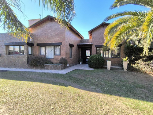 Casa En Venta Country San Isidro