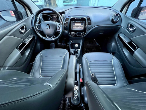 Imagen 9 de 13 de Renault Captur 2017 2.0 Intens