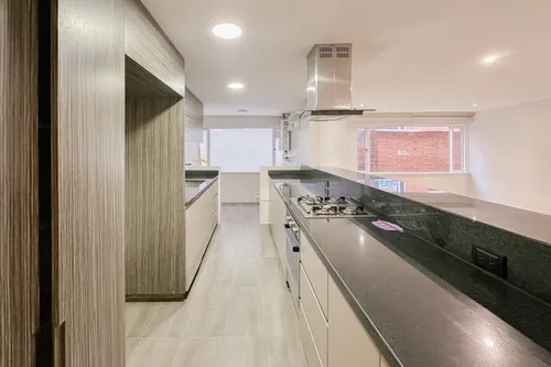 Apartamento En Arriendo/venta En Los Rosales. Cod A7005