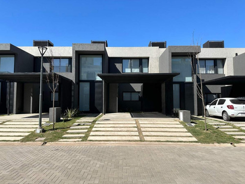 Casas En Venta En Cuñataí Belgrano | Housing Villa Belgrano