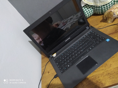 Notebook Compaq Cq23