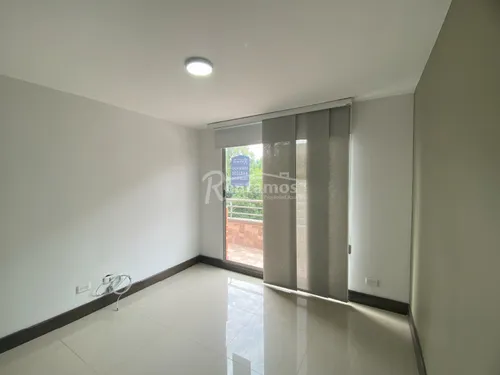 Apartamento En Venta En Castropol. Cod V776182