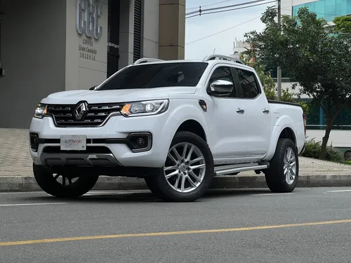Renault Alaskan 2.5 Intens