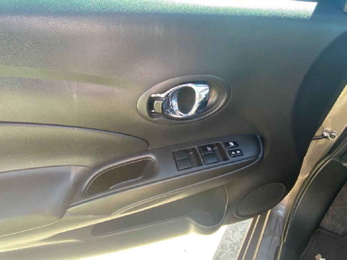 Imagen 14 de 15 de Nissan Versa 2017 4p Sense L4/1.6 Aut
