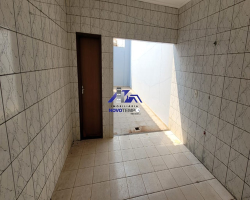 Imagem 10 de 15 de Casa Com 3 Dormitórios Em Araçatuba - Financia - Ca01209 - 70718367