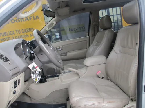 Toyota Fortuner Sr5 4x4 4000cc At Aa