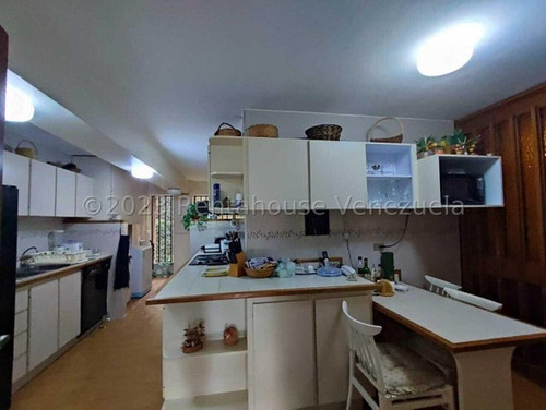 Apartamento En Venta En La Lagunita Country Club Lj 13388