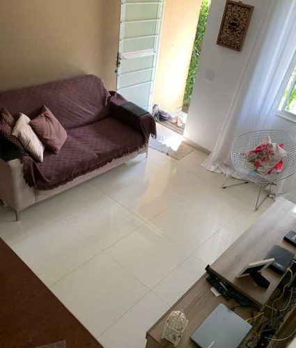 Imagem 2 de 15 de Casa Em Condomínio-à Venda-vargem Grande-rio De Janeiro - Brcn20064