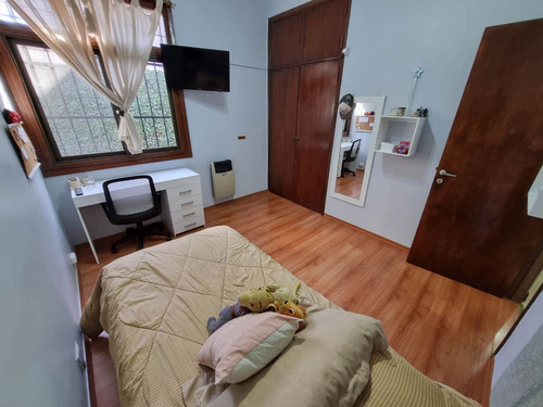 Imagen 10 de 30 de Venta Casa En Villa Lugano Con Patio Y Parrilla