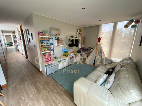 Imagen 16 de 26 de Venta De Casa Residencial En Exclusivo Sector Portal De L...