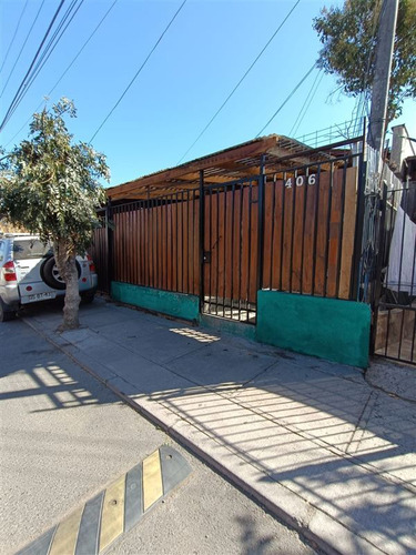 Casa En Venta De 5 Dorm. En Lo Prado