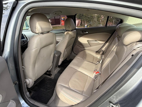 Chevrolet Cruze 1.4 ltz mt sedan