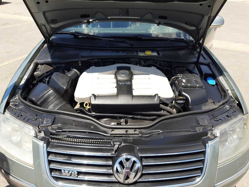 Volkswagen Passat 4.0 W8 4 Motion Tiptronic 2005