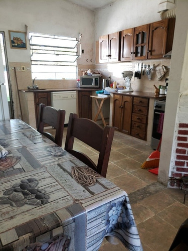 Preciosa Casa 3 Dormitorios En Toledo, Excelente Estado