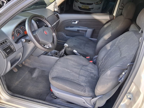 Fiat Strada 1.4 MPI TREKKING CE 8V FLEX 2P MANUAL