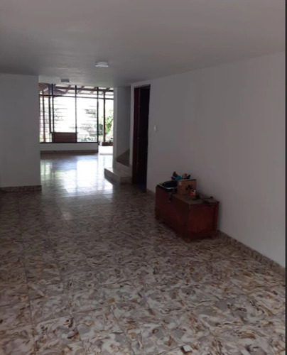 Venta Casa De 186mts2 Lido, Sur De Cali 10631.