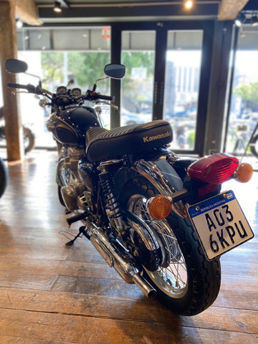 Kawasaki W800