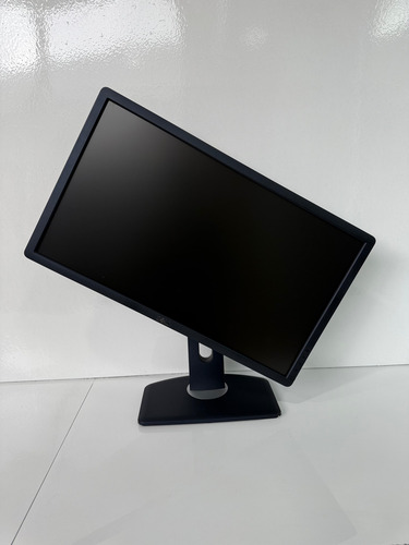 Pc Dell Optiplex 7060 Micro I5-8th 32 Gb 480gb Monitor 24 (Reacondicionado)