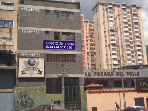Edificio Comercial E Industrial Centro Cerca San Bernardino